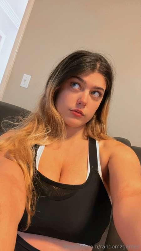 hmmm what are you thinking about? 😋