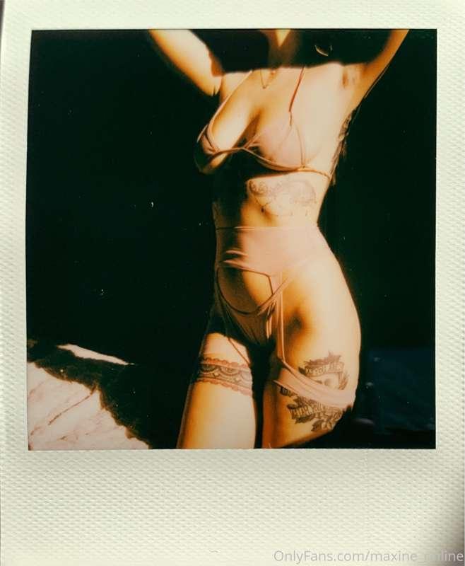 maxine_online image #0