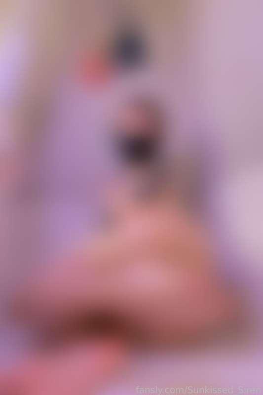 sunkissed_siren image #5