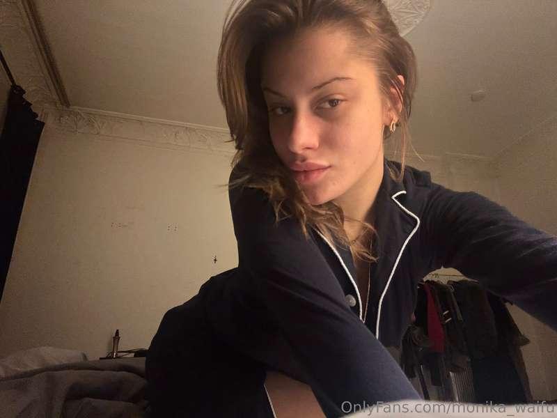 Today I woke up early, in a good mood and ready for a new da..