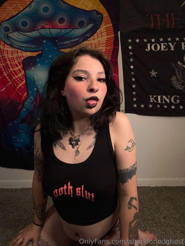 If you’re trying to see last nights nudes subscribe to see t..