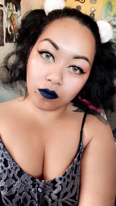 Mood: Chaotic Goth-doll Goddess~Today I just felt like embra..