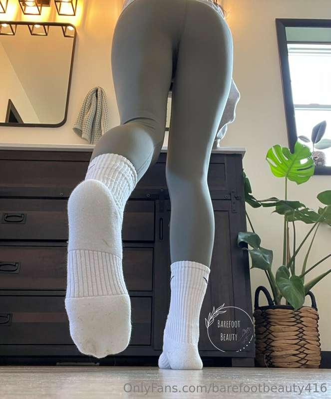 will you worship my socks?😏