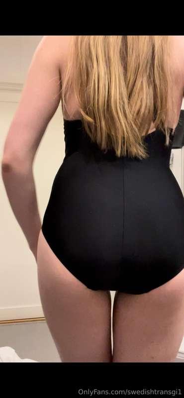 swedishtransgi1 image #1