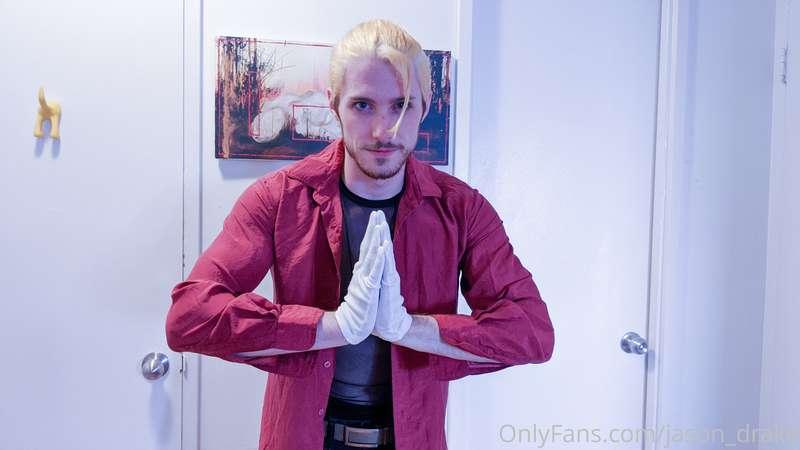 Here are some more pics from my Ed themed shoot! There are 3..