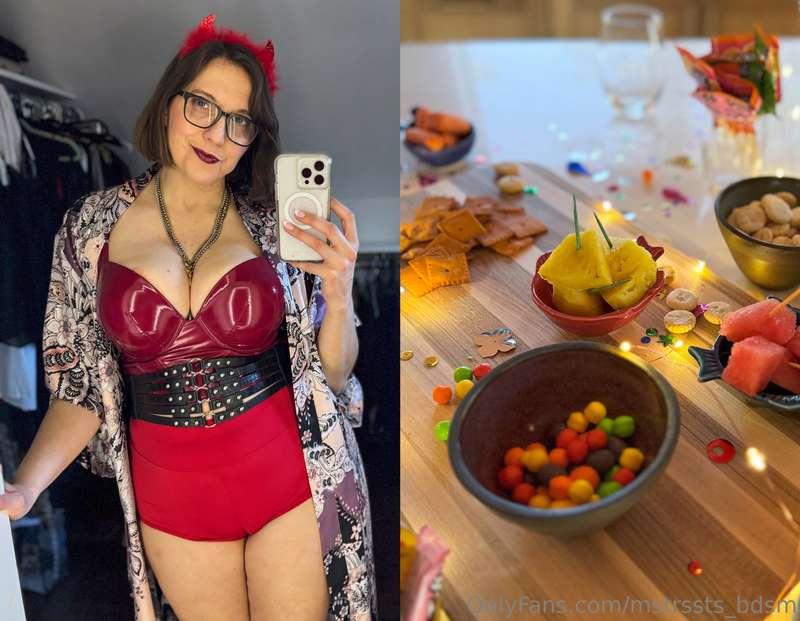 I'm filming a spicy custom request about a costume party at ..