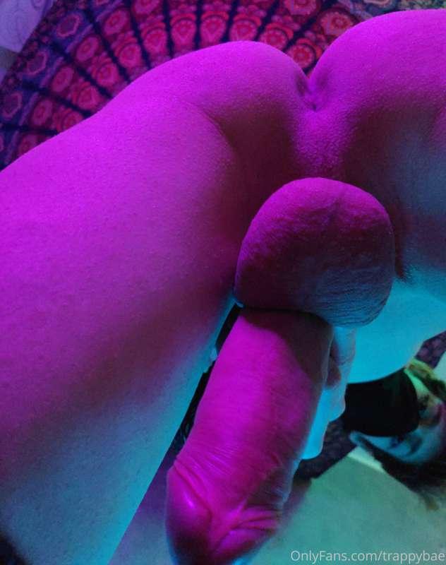 Some very lewd stuff 😳
and cum magic 👀

(hot duo video with ..