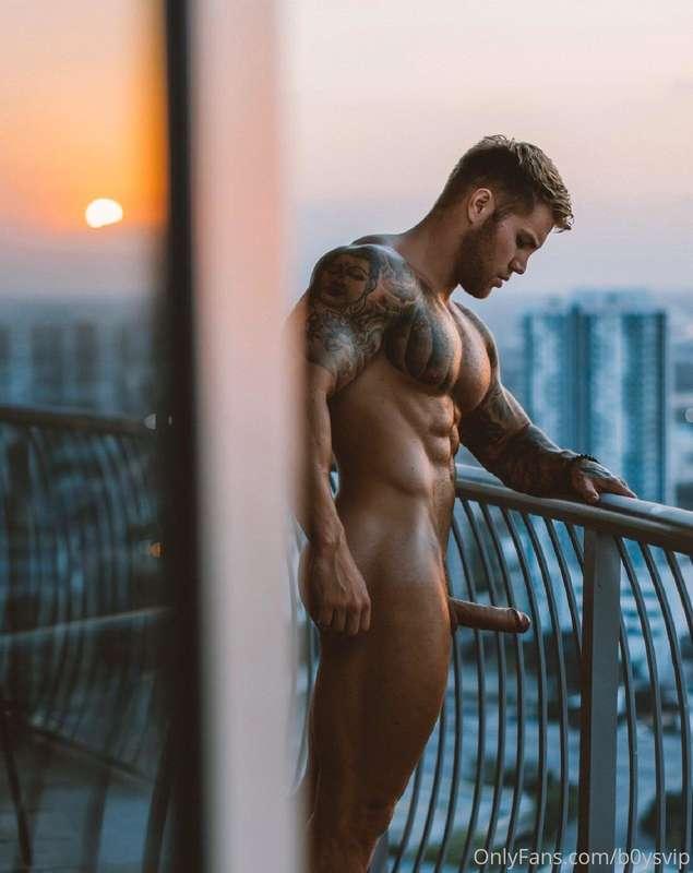 It seems your dick is ... behind bars🏋️🌽🍆🍌🍑🌶️💋 @filofficial...