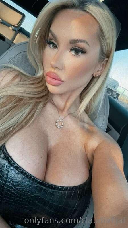 Hi there 😘