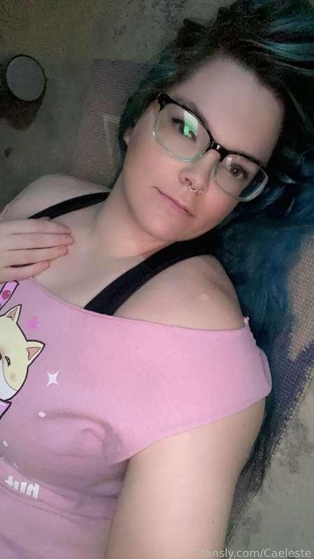 Workout pics. Sorry I kissed some time, I’ve been battling being sick. #selfies #hucow #lactation #lactating #hugetits #naturaltits