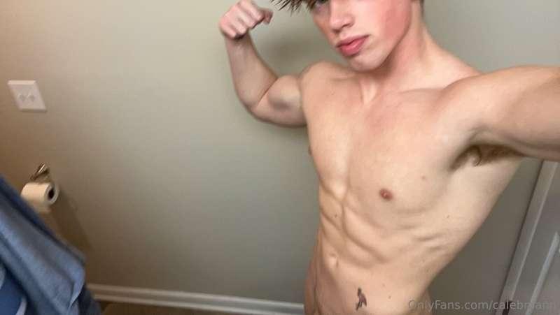 lick me 👅💪