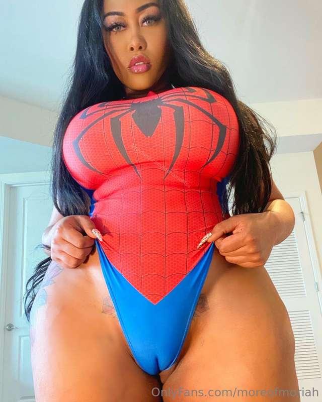 Baby only a few spot left on my vip page @moriahmillss squir..