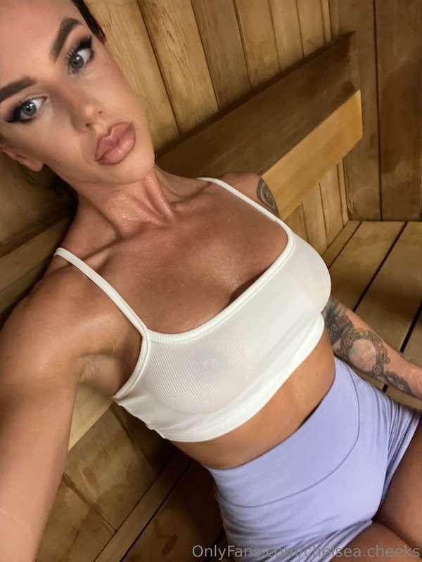 chelsea.cheeks image #0