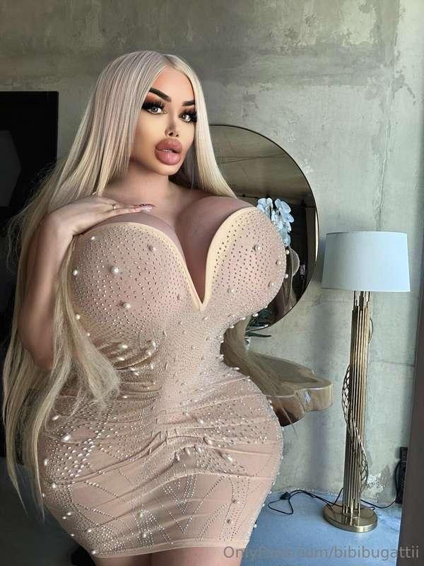 Wanna spend the night with me? 😈