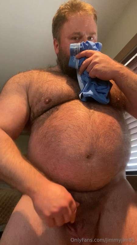 Loading up a sweaty pair of undies for a fan 