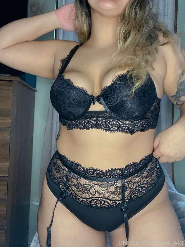 would you fuck me in this or take it all off? 🥵