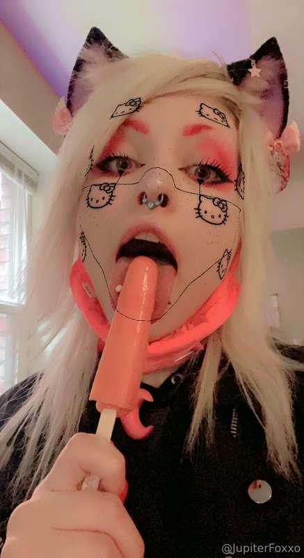 slide and play 🦊