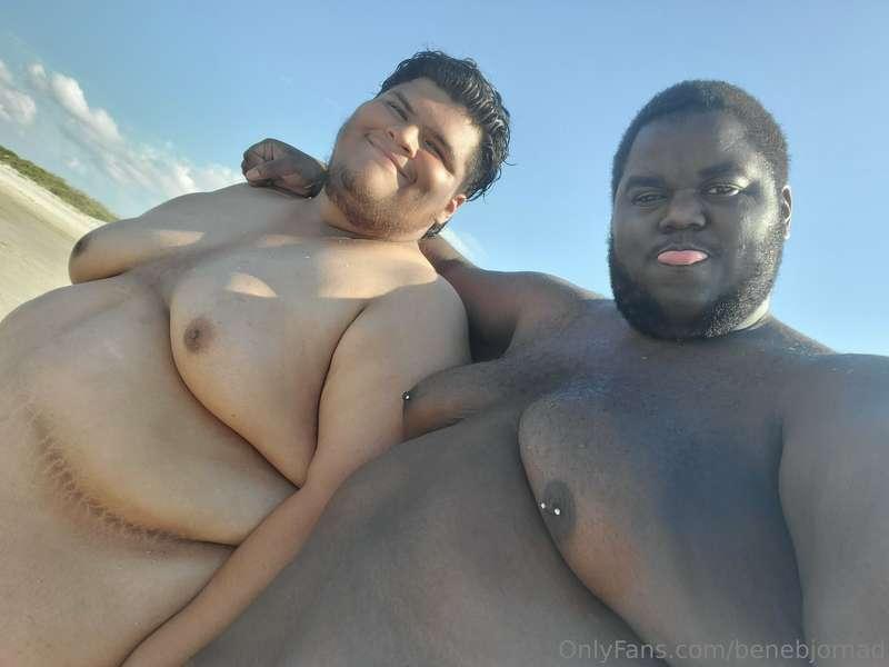 Beach Day with the boof!