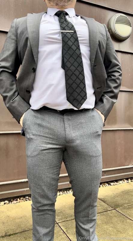 thesuitedboss image #6