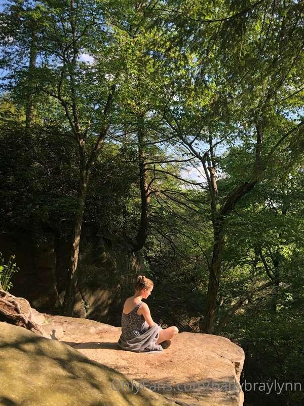 Come vibe with me and go to a special place together. 😌💕