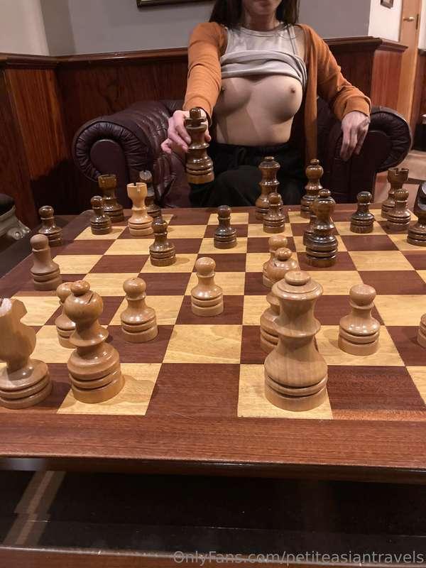 More chess play 😌 I think my tits look great