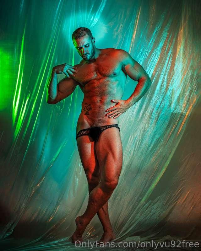 JOIN ME TONIGHT 🍆💦🔥 🅻🅸🆅🅴 🆂🆃🆁🅴🅰🅼
                        only..