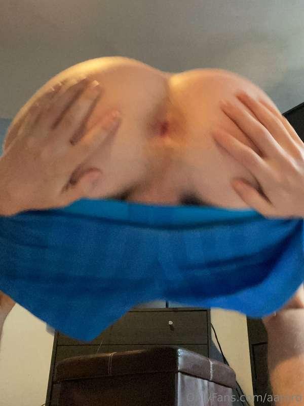 Tongue my pink sexy hole out 🩷