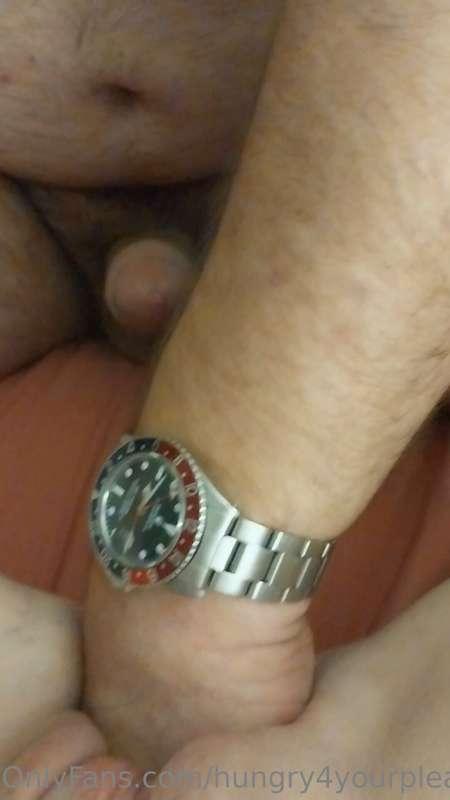 I love having my pussy stretched and filled. His hands are m..