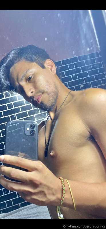 ♥️ Quieres chuparme mis tetas papi 😈😈//You want to suck my t..