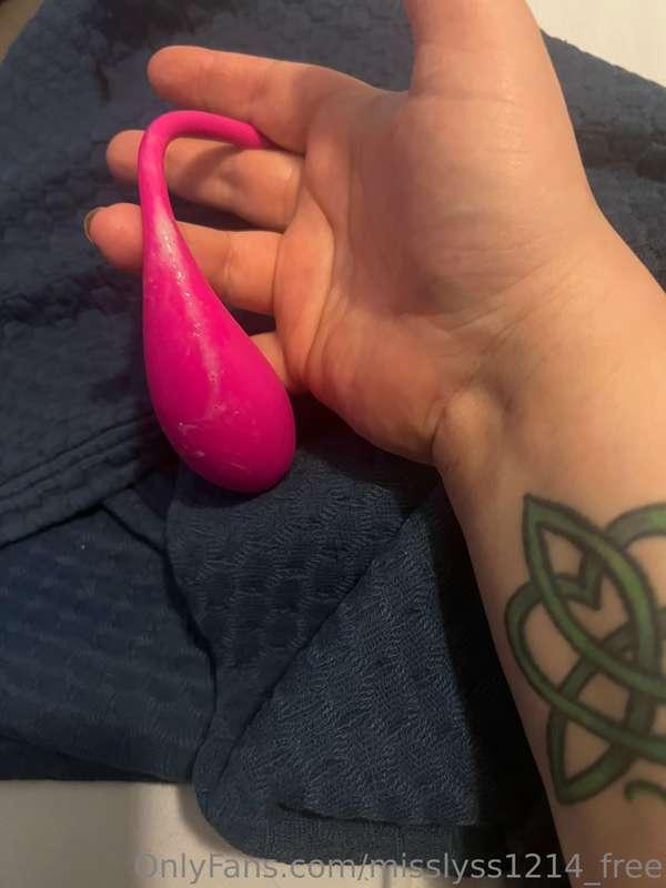 Judging by how my toy turned out, with a bunch of my cum all..