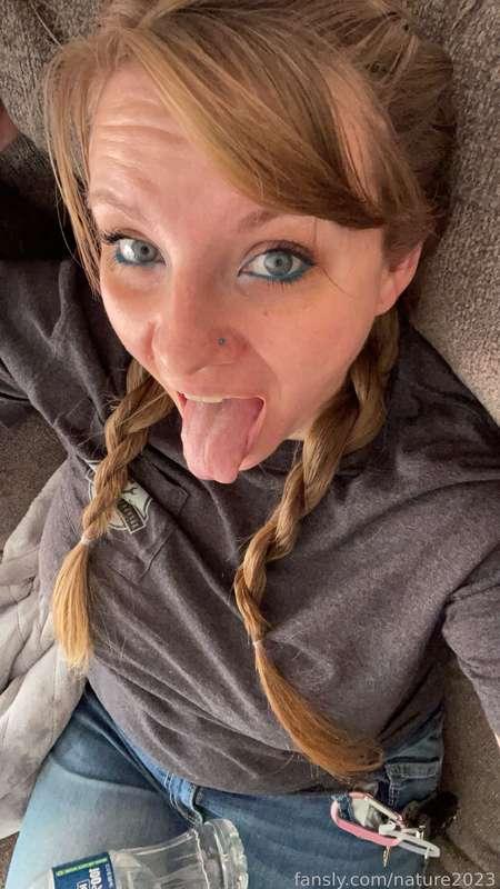 Cum and play with me 😝

#fyp #naturedani #thick #smile #cute #pigtails #natural #bigboobs #bigtits #naughty #pawg #chubby 