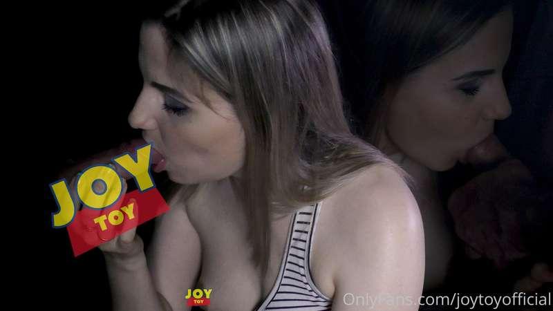 [VIDEO 11:50] [Gloryhole, Blowjob, Cum in mouth] Who would l..