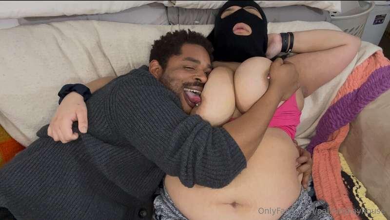 Tip If big titties make you as happy as they make me ! Messa..