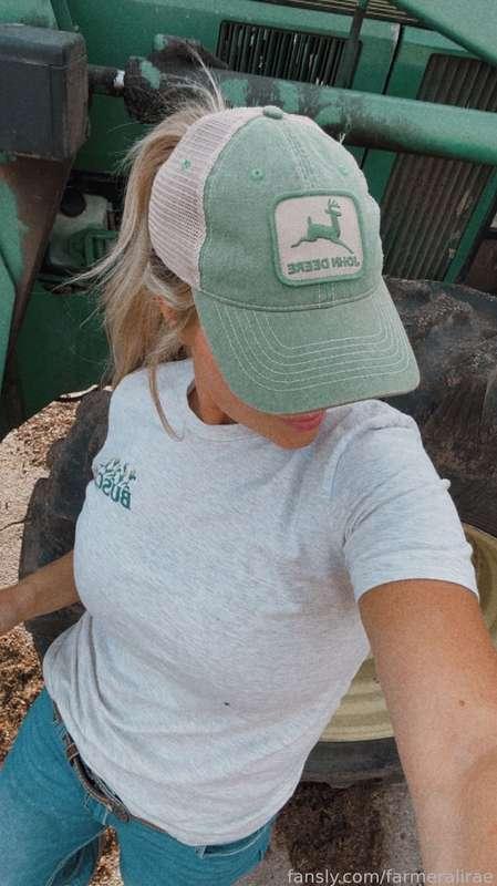 Tits and tractors 🚜 