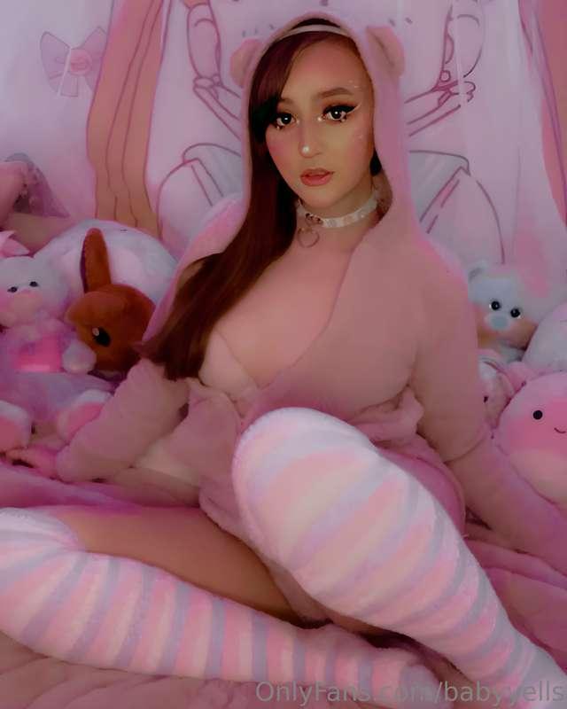 wanna cuddle and more?? (anal)