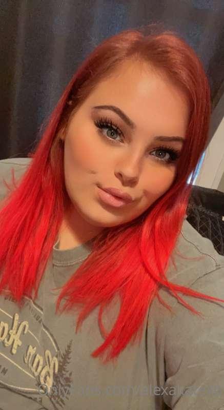 Do you like my new hair babe? ❤️ Got it cut & dyed! 😍😍