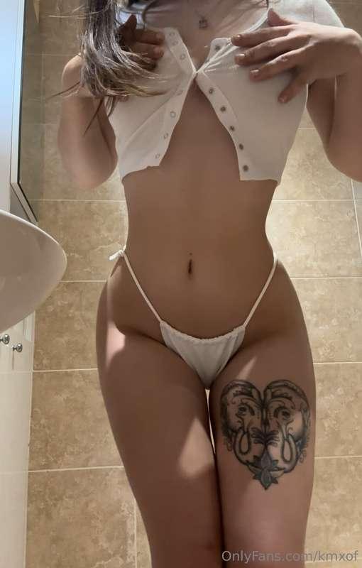 Angel in white 🤍🪽