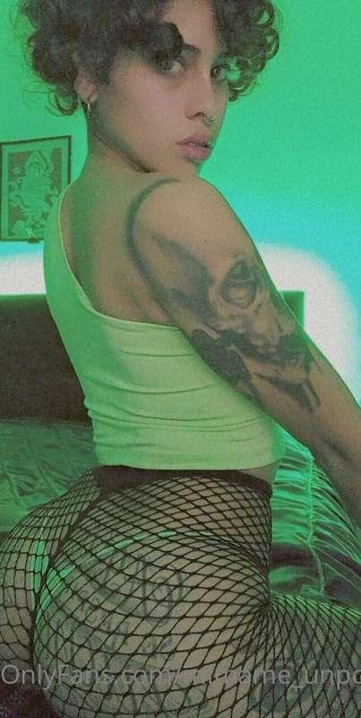 Do you seriously think your little dick could satisfy this b..