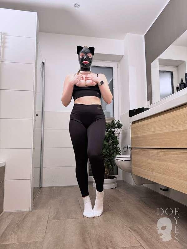 doe-eyes image #3