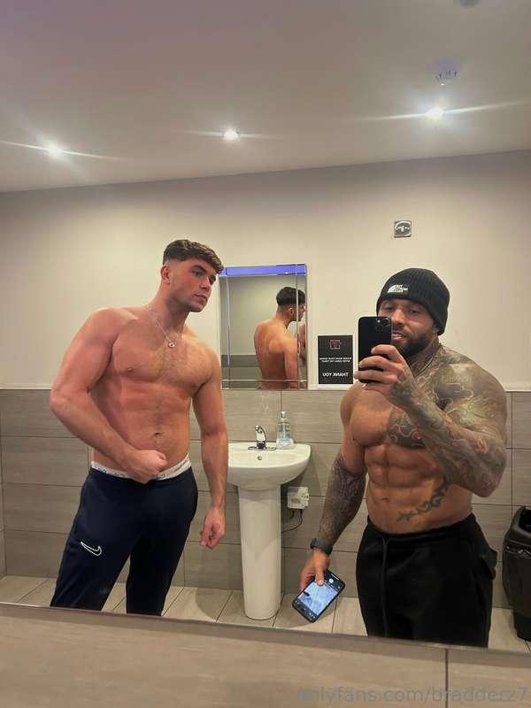 Back2 Gym🥵