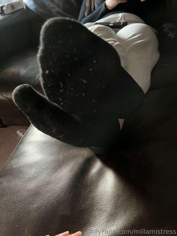 Clean my socks 👅