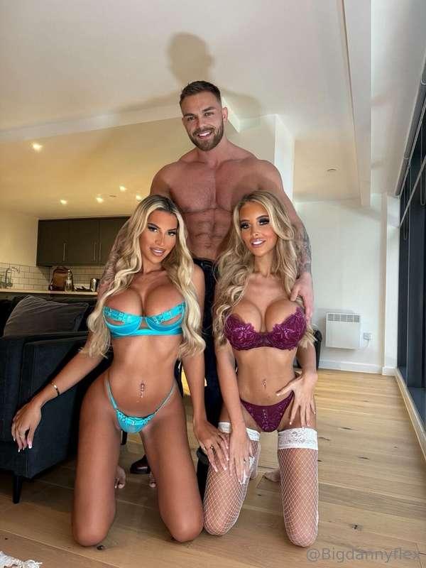 Friday night delivery 📦   2 of your finest Danny’s tranny’s ..