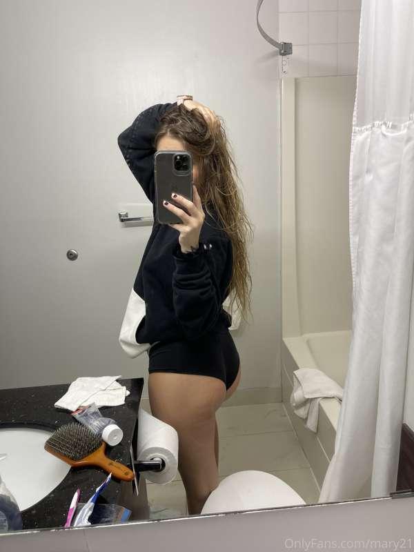 Bums growing though 😍