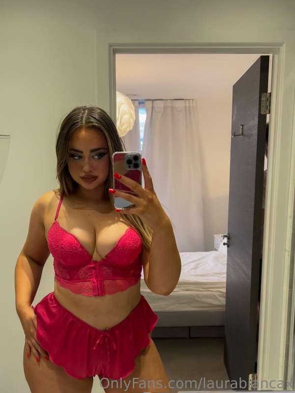 laurabiancax image #0