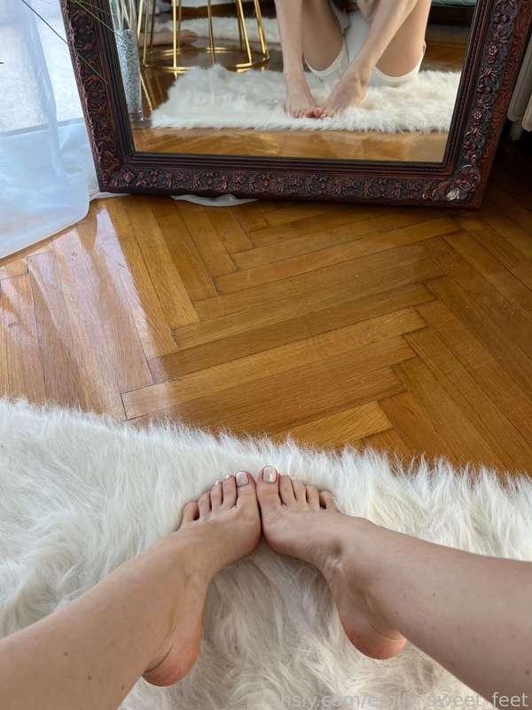 emily_sweet_feet image #7
