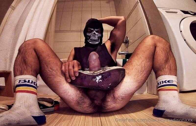 Was so turned on when I stuck my dick through the hole in my..