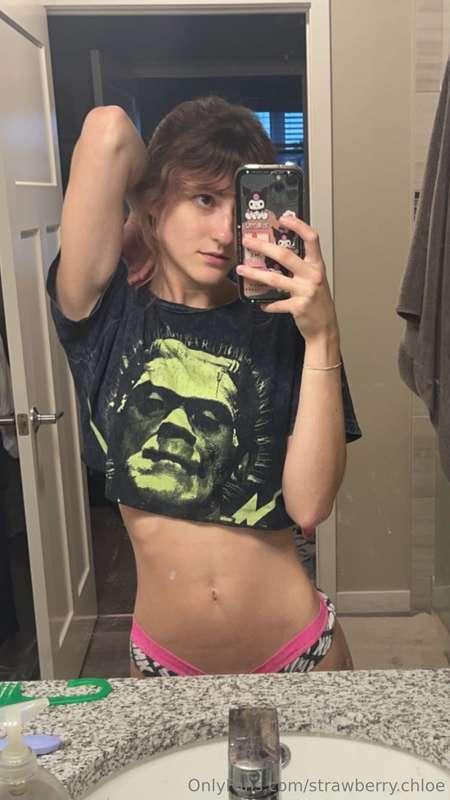 strawberry.chloe image #0