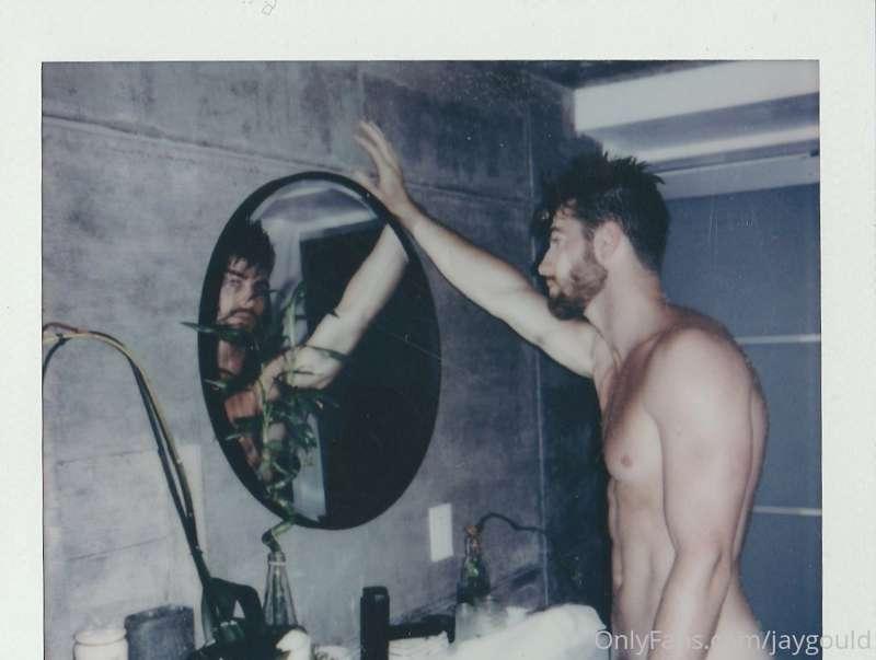 Polaroids 👅📷  who wants this one uncropped? Check dms in 10 ..