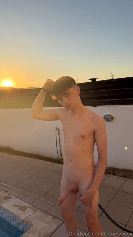 Never missing a chance to tan ☀️