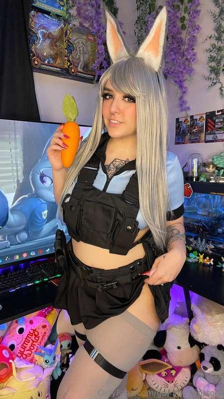 You’re getting a ticket 🚔 I am open to letting you flirt you..